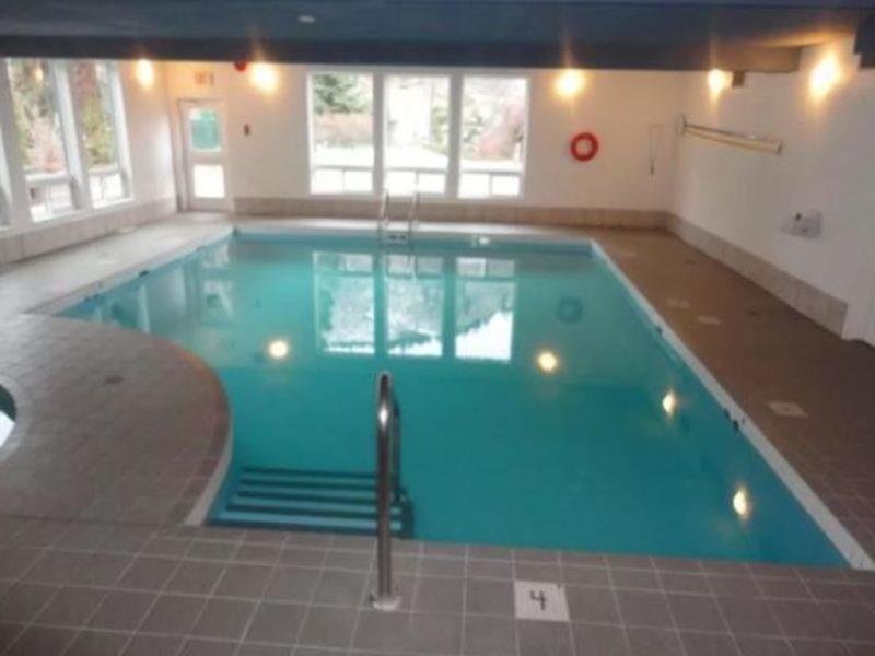 Super 8 By Wyndham West Kelowna Bc Экстерьер фото